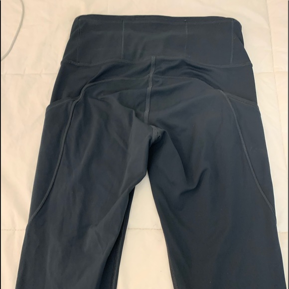 - Lululemon Fast and Free Tight 25” in Melanite - Picture 6 of 8